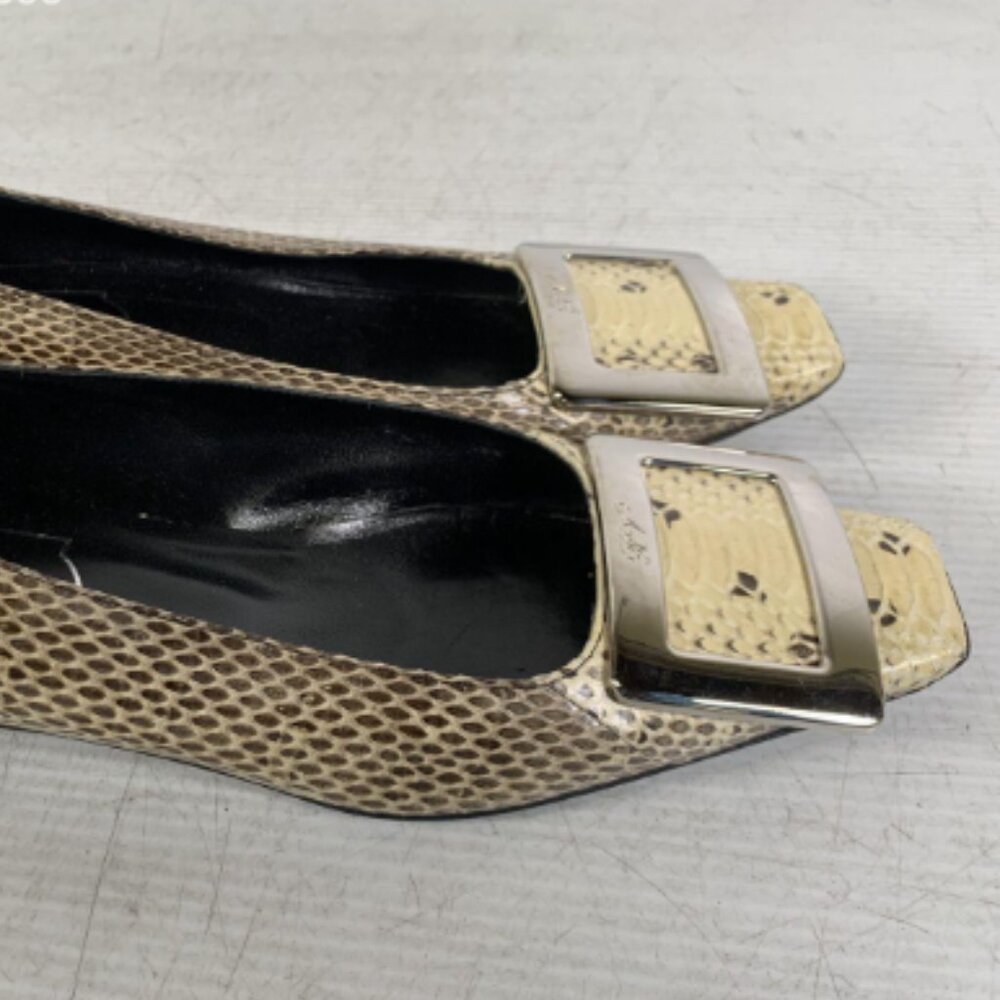 Roger Vivier Beige and Black Python Print Square Toe Flats Size 34.5 - Picture 3 of 10
